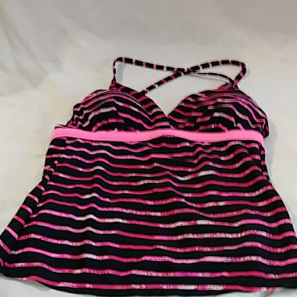 Danskin Now Tankini Top. M Pink/Blk.